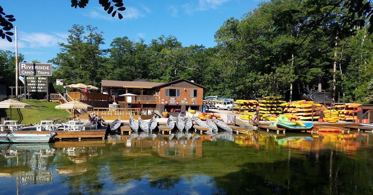 Riverside family canoe